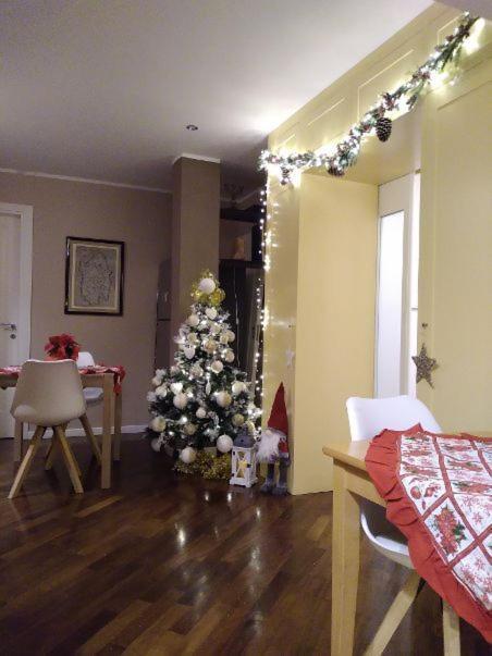 La Casa Di Adele Cagliari B&B Εξωτερικό φωτογραφία