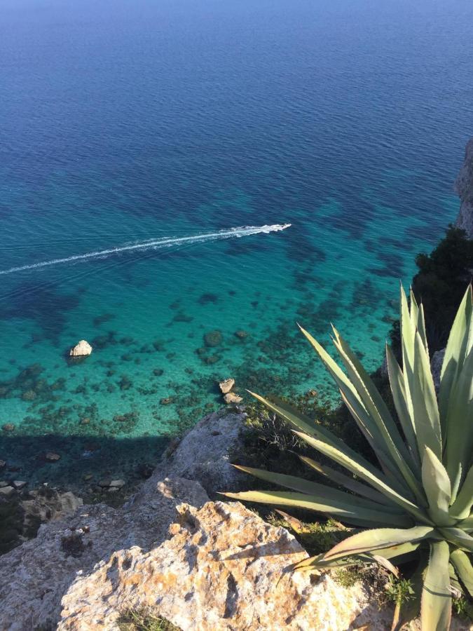 La Casa Di Adele Cagliari B&B Εξωτερικό φωτογραφία