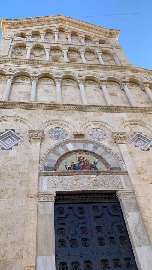 La Casa Di Adele Cagliari B&B Εξωτερικό φωτογραφία