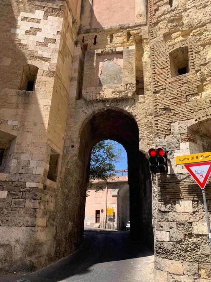 La Casa Di Adele Cagliari B&B Εξωτερικό φωτογραφία